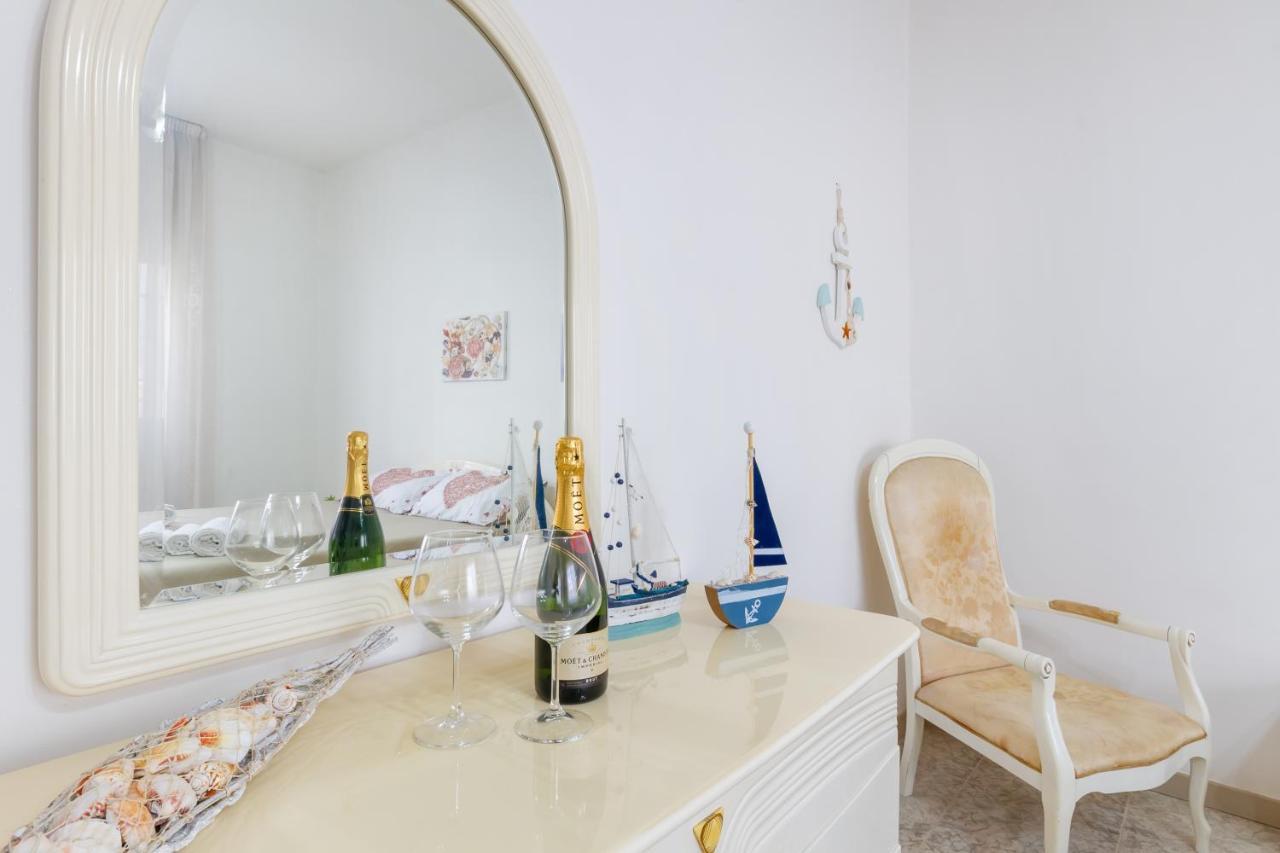Air-Conditioned Villa 300 Meters From Porto Cesareo Beach With Parking Екстер'єр фото